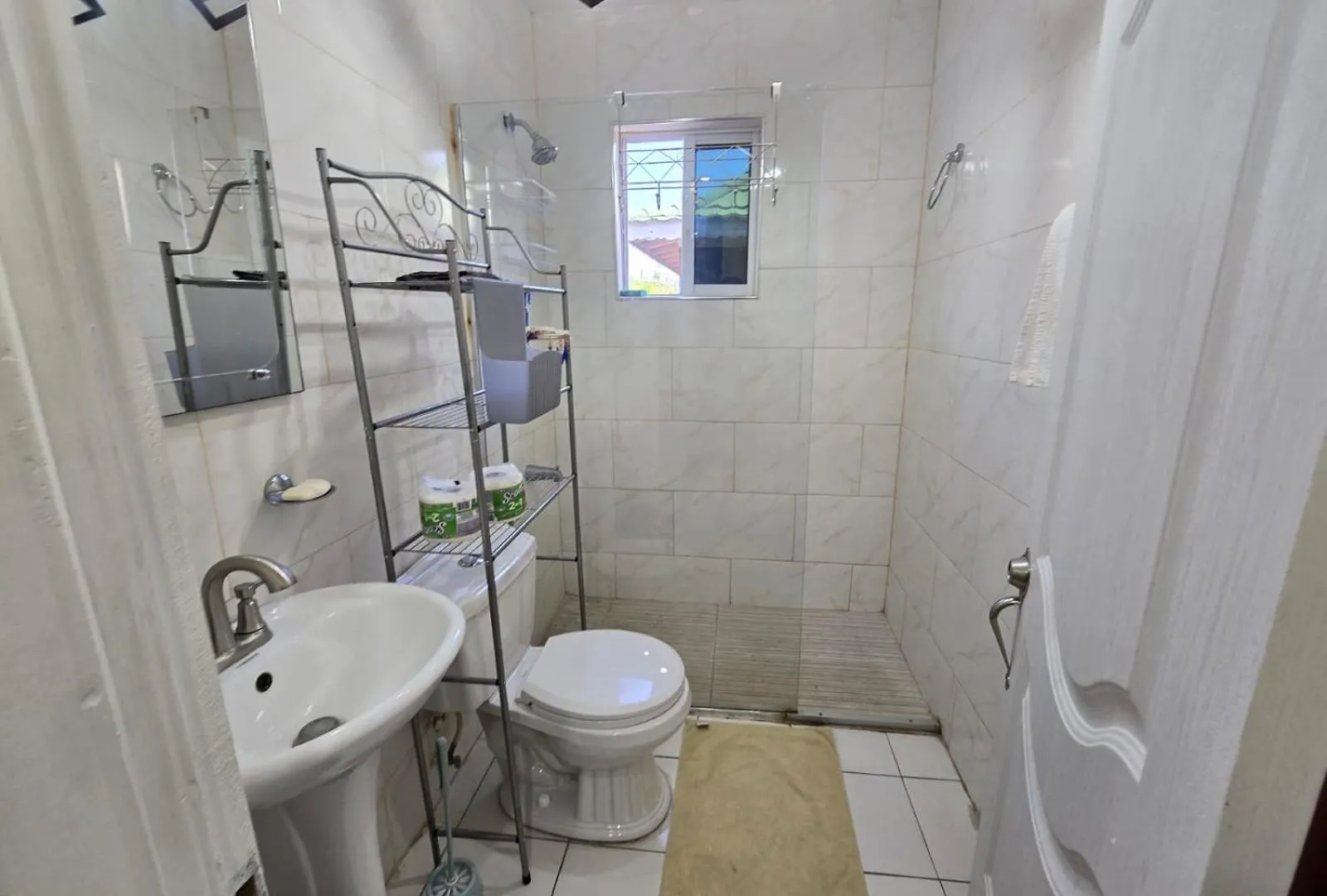 Paradise Apartments Montego Bay Giamaica